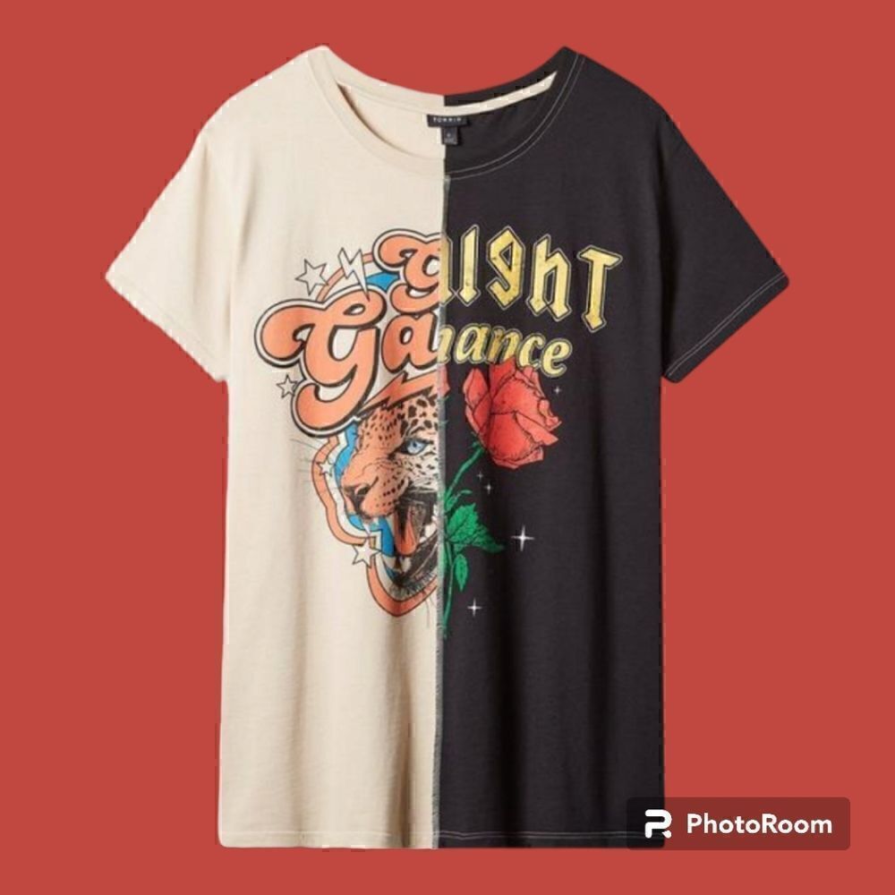 1X 14W 16W Torrid Black Ivory Rose Split Tee Varsity Flash Tattoo 90s Grunge Pun